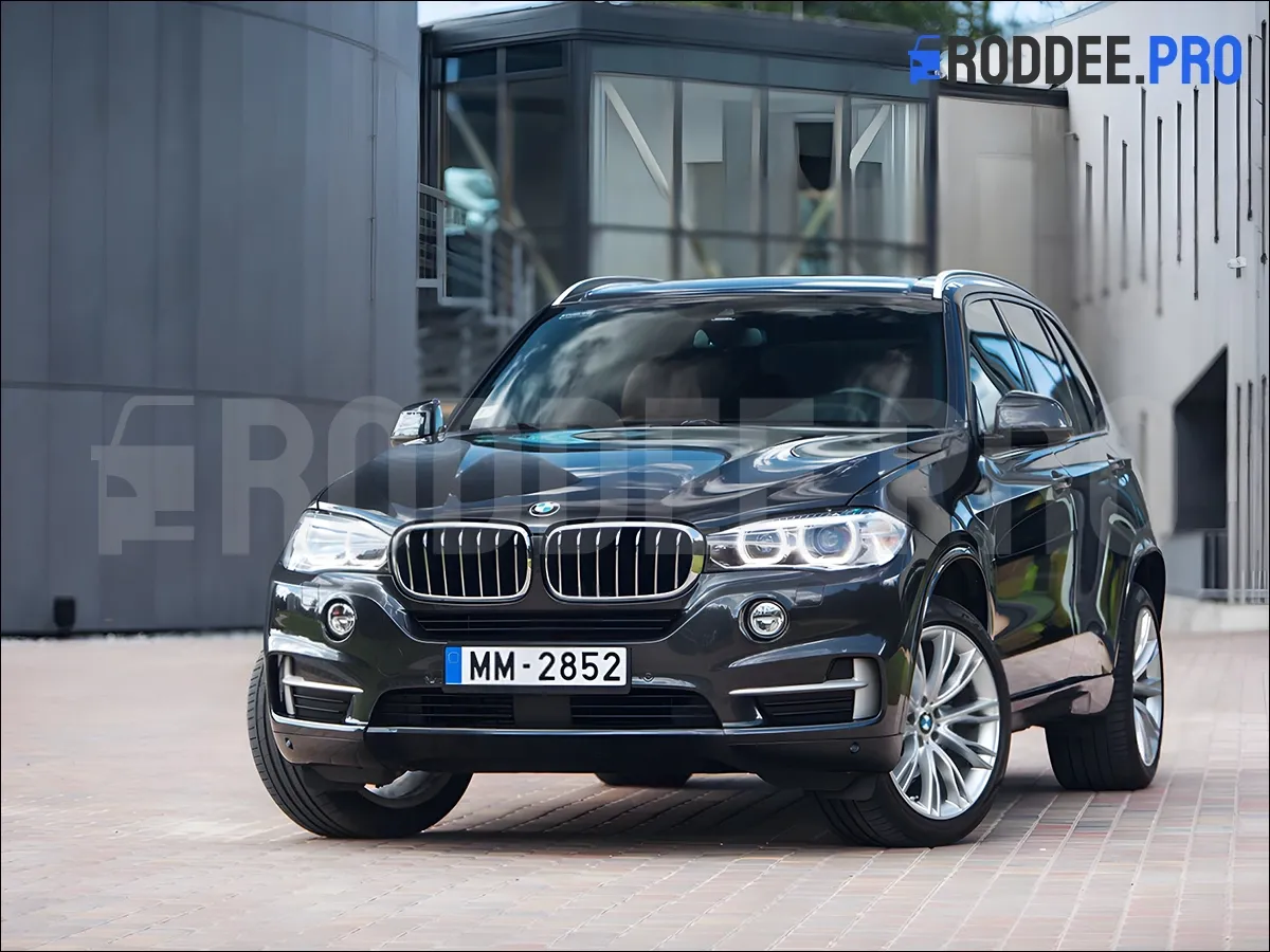BMW X5 เนอเรชันที่ 3 (F15) – SUV หรูที่ยังน่าเล่น! รีวิว BMW X5 F15 มือสอง พร้อมข้อควรรู้ก่อนซื้อ